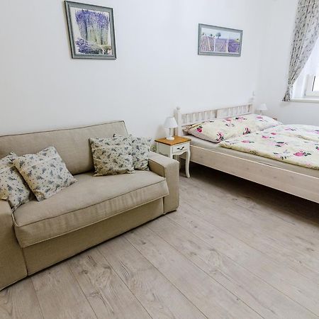 Guesthouse Sam Roudnice nad Labem Esterno foto